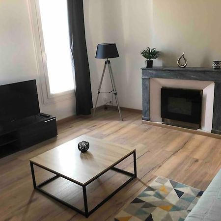 Appartement Spacieux Centre Ville Rivesaltes Buitenkant foto