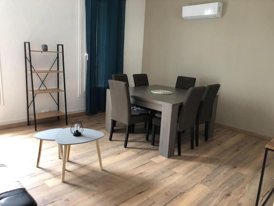 Appartement Spacieux Centre Ville Rivesaltes Buitenkant foto